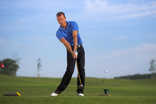 Why Do I Hit Behind the Golf Ball,  Incorrect Posture and Stance in golf